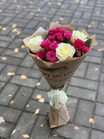 Букет цветов из: Розы в Челбасской